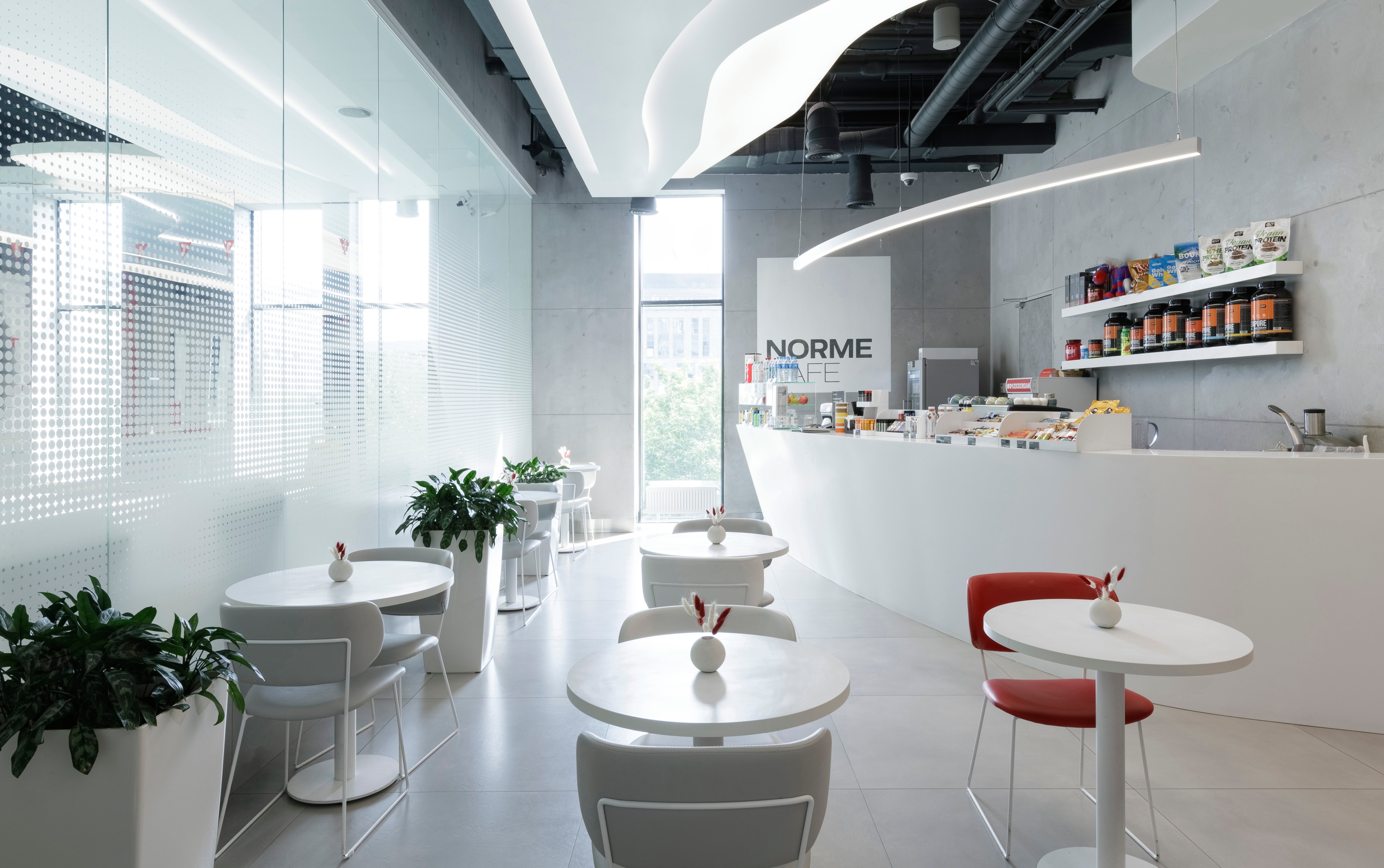 Norme Cafe с авторской кухней и specialty-кофе