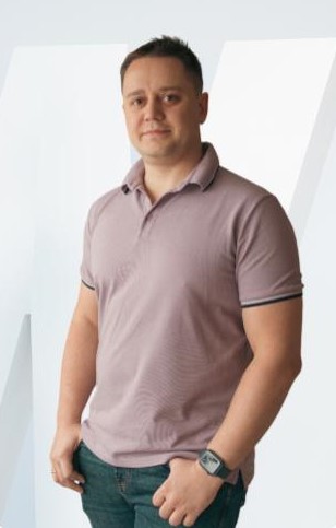 Александр Снегирев