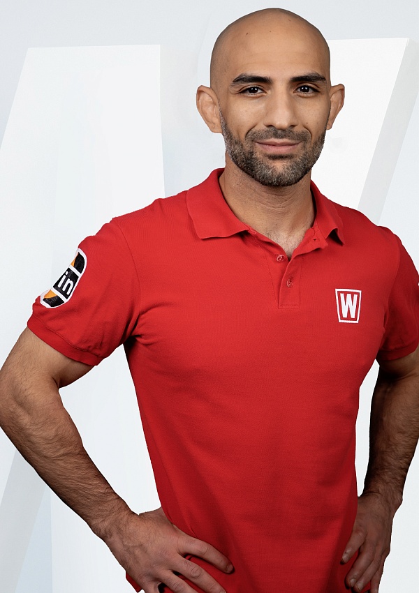 Андраник Мнацаканян