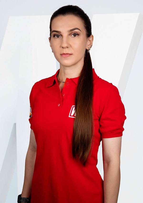 Попова Александра