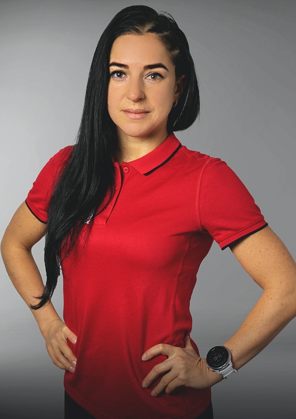 Стрелкова Яна