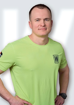 Максим Емельянов