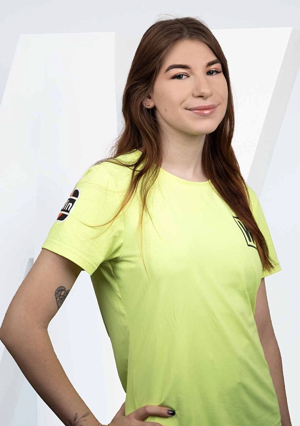 Тихонова Анна