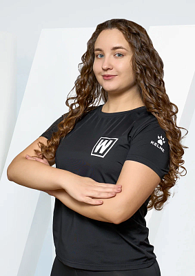 Захарова Леана 