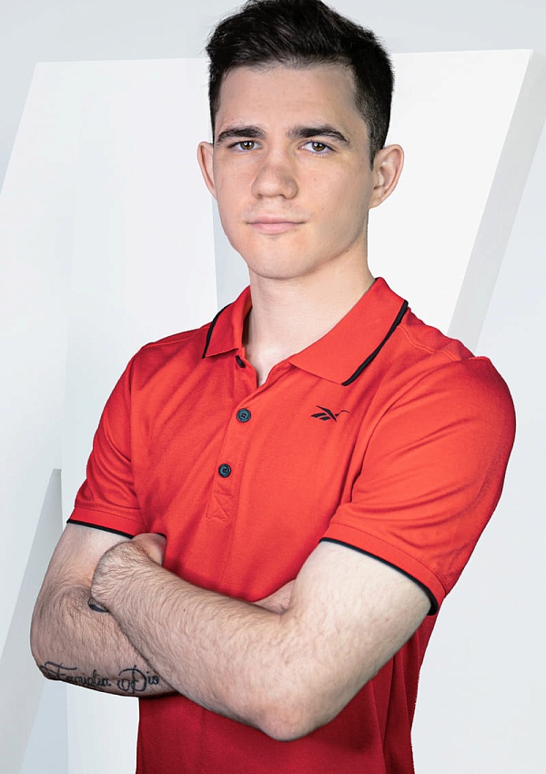 Плаксин Артем