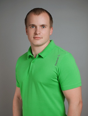 Максим Емельянов