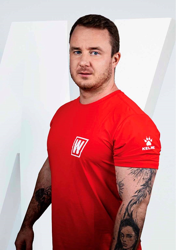 Дмитрий Романов